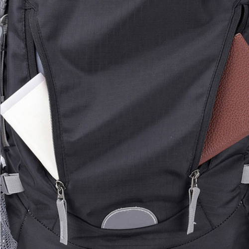 Sac à Dos de Randonnée 60L – Imperméable, Léger et Résistant avec Système d’Hydratation et Compartiments Multiples