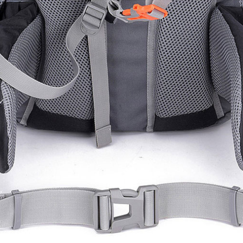 Sac à Dos de Randonnée 60L – Imperméable, Léger et Résistant avec Système d’Hydratation et Compartiments Multiples